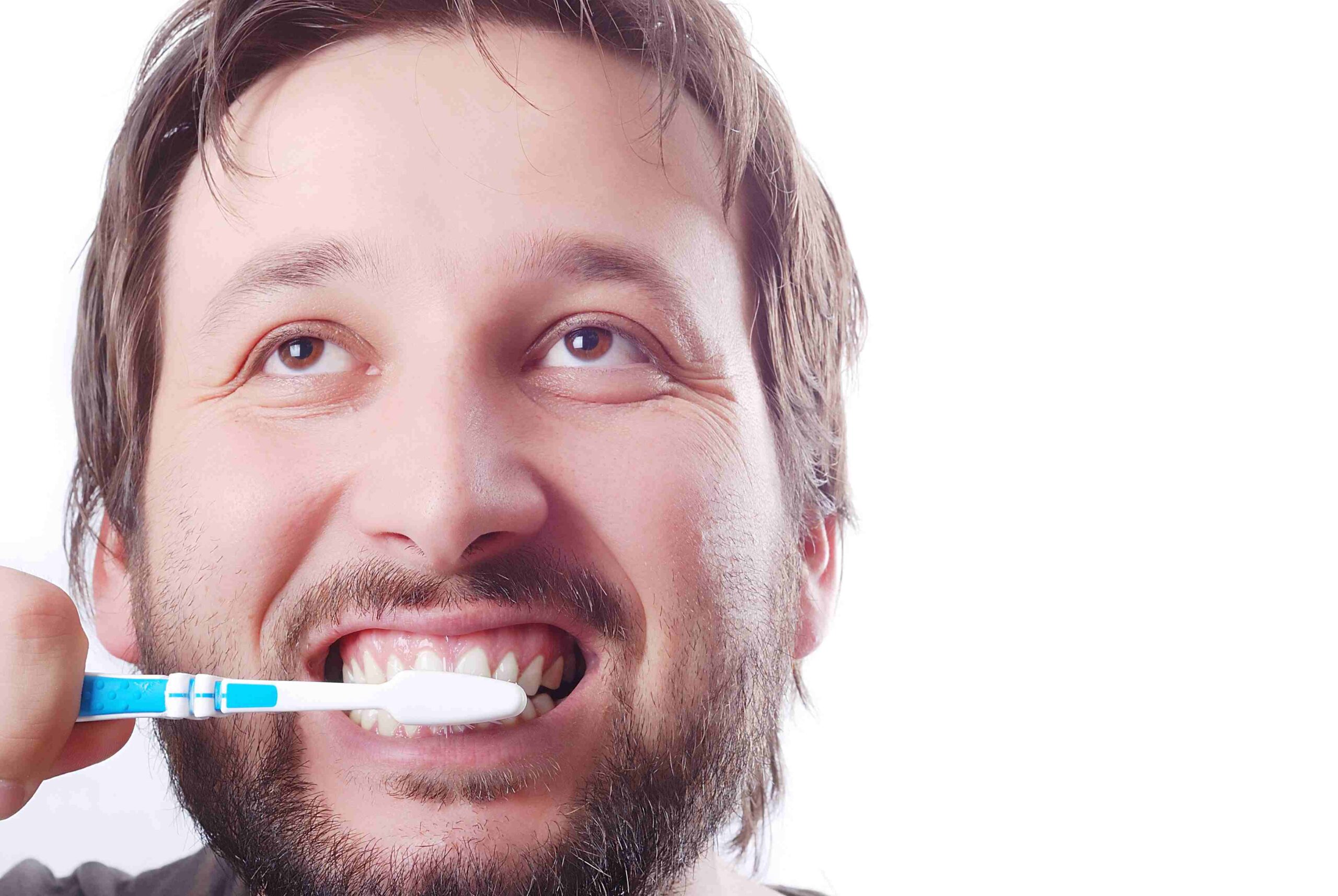 Ask The Dentist: What Kind Of Toothbrush Is Best For My Teeth?